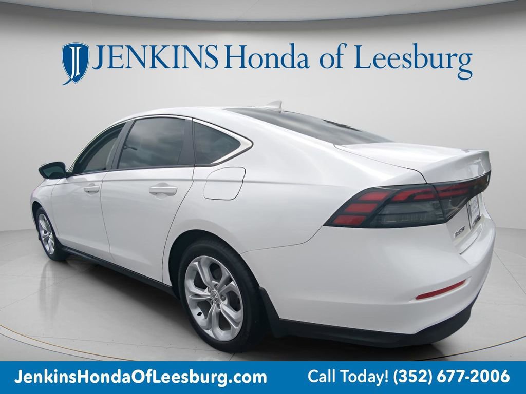 Certified 2025 Honda Accord LX image 6