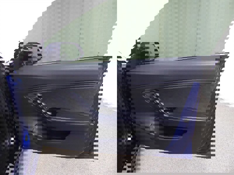 Used 2018 Tesla Model 3 image 24