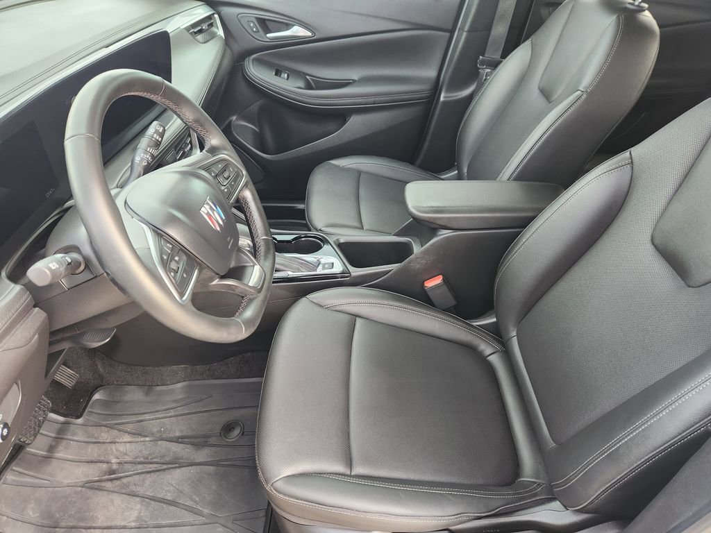 Used 2024 Buick Encore GX Sport Touring image 14