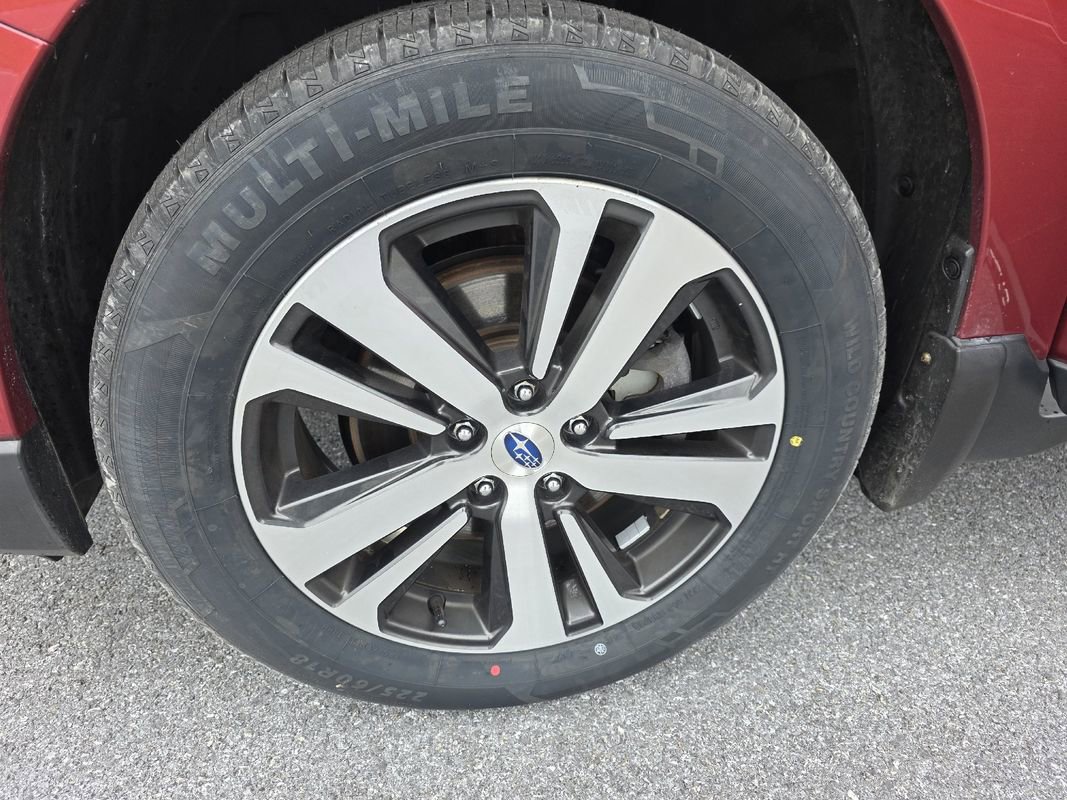 Used 2018 Subaru Outback 2.5i Limited image 33