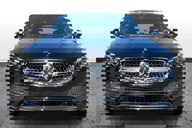 Certified 2025 Mercedes-Benz C 300 4MATIC Sedan image 2