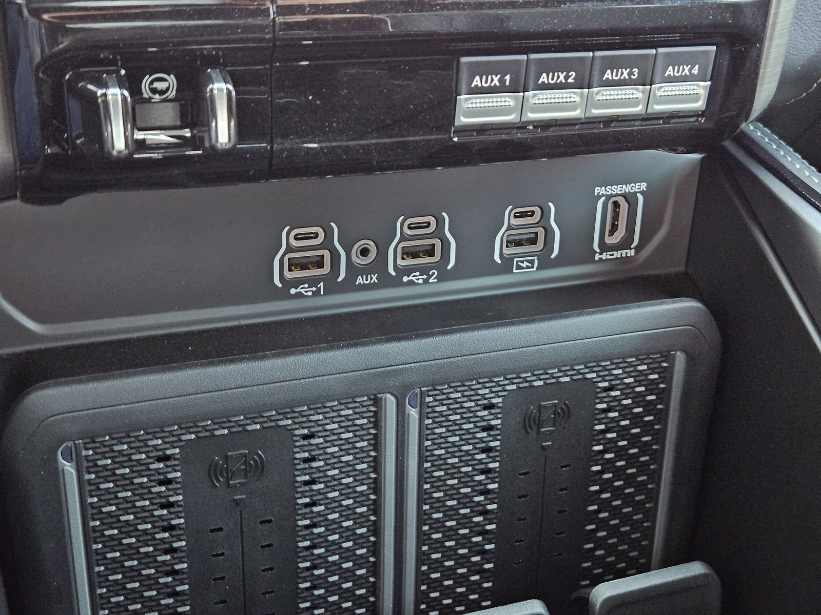 New 2026 RAM 2500 Rebel w/ Rebel Level 2 Equipment Group image 22