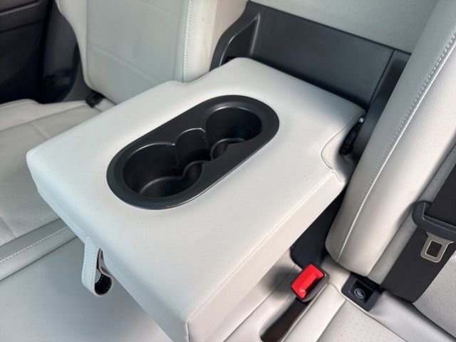 Used 2019 Volkswagen Tiguan SEL Premium R-Line w/ 3rd Row Seat Package image 26