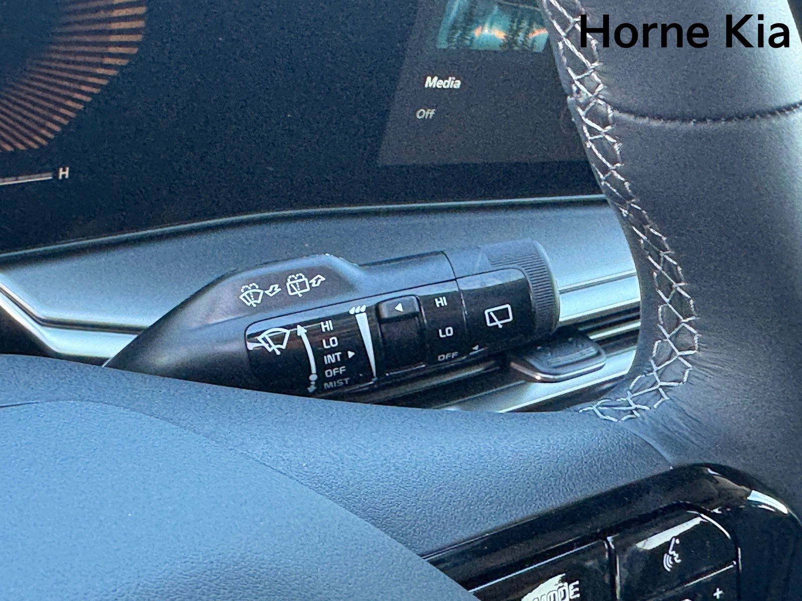 New 2026 Kia Sorento S w/ S Panoramic Sunroof Package image 21