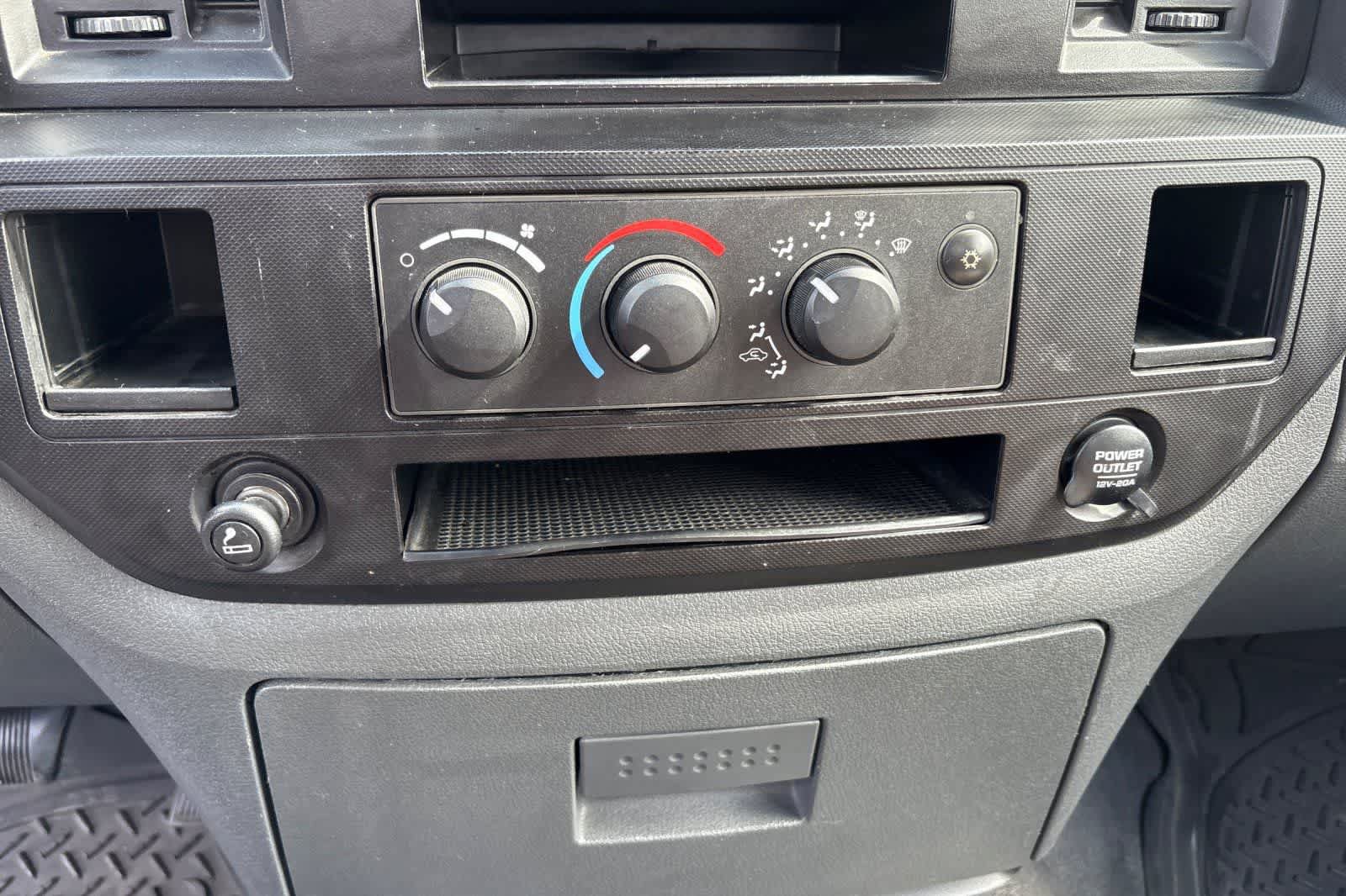 Used 2008 Dodge Ram 1500 Truck ST w/ Popular Equipment Group RWD image 18
