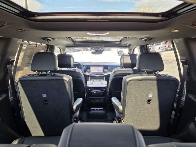 New 2026 Jeep Grand Wagoneer Limited AWD/4WD image 11