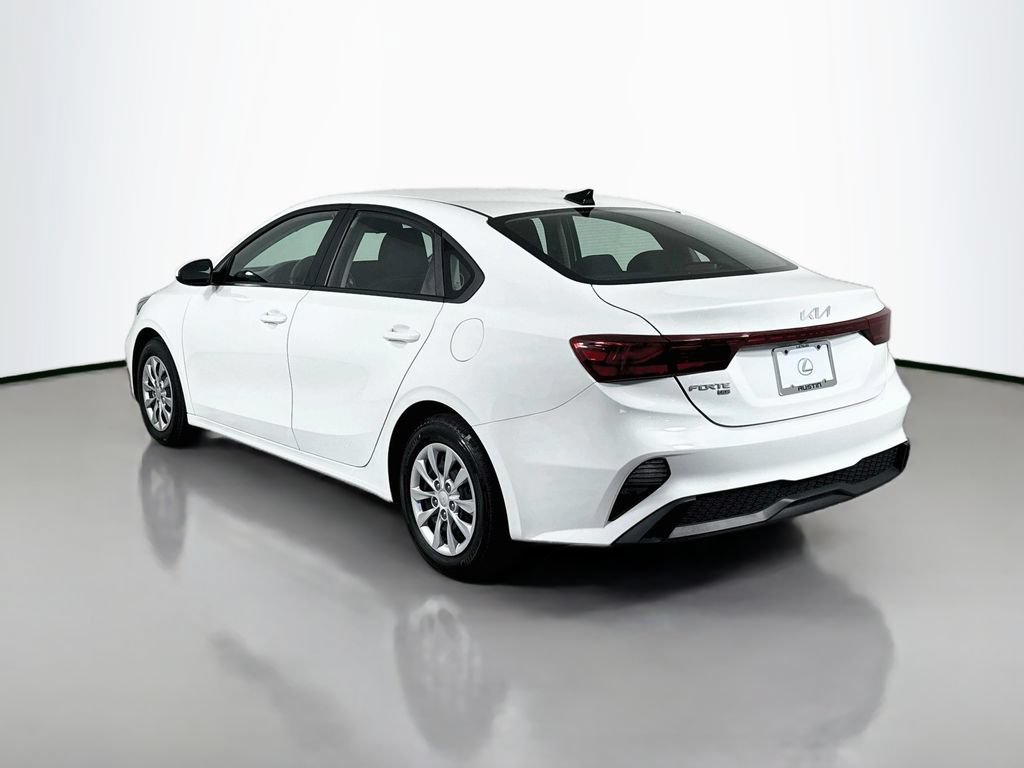 Used 2023 Kia Forte LX FWD image 7