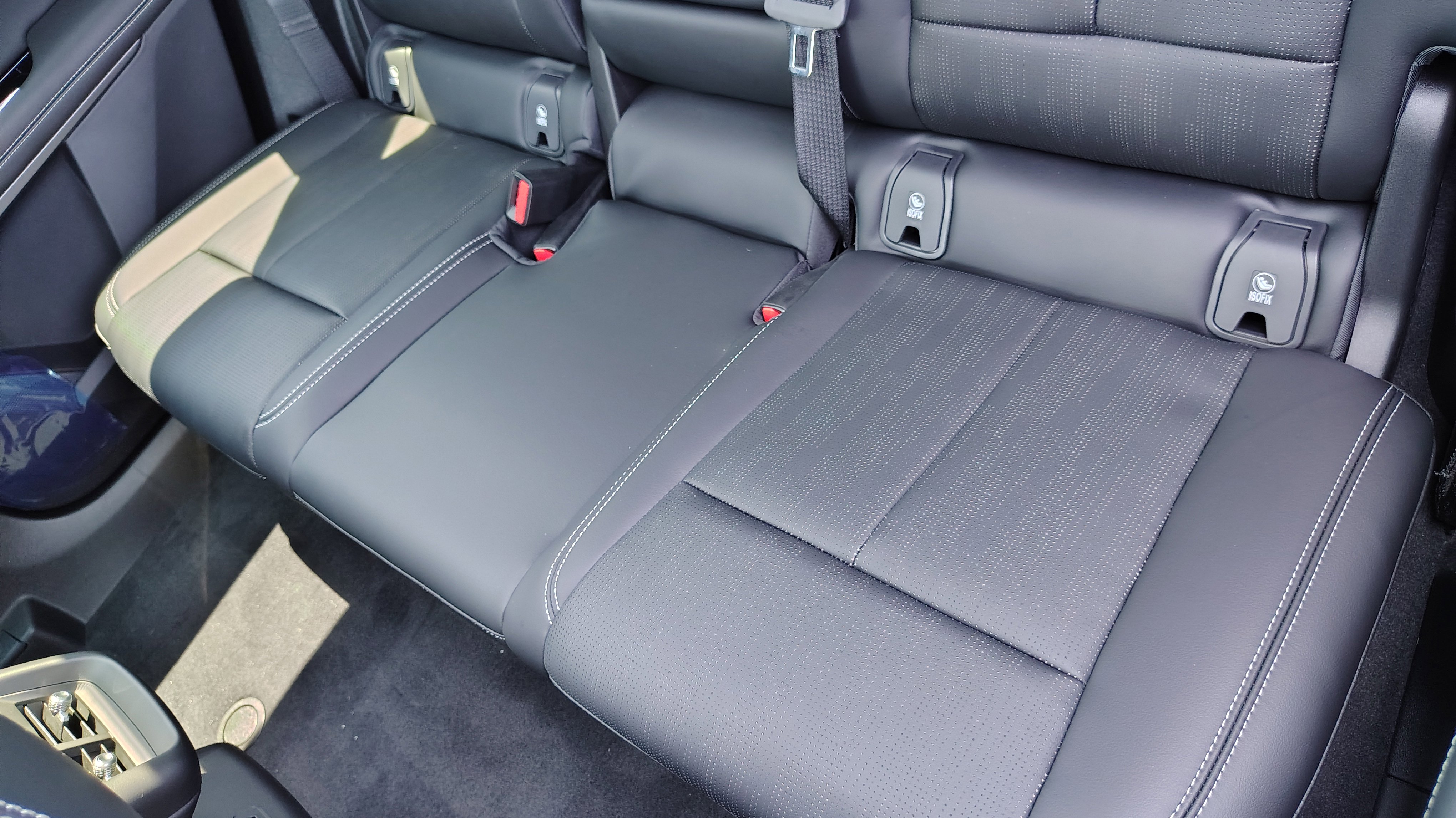 New 2025 Cadillac Lyriq Sport image 35