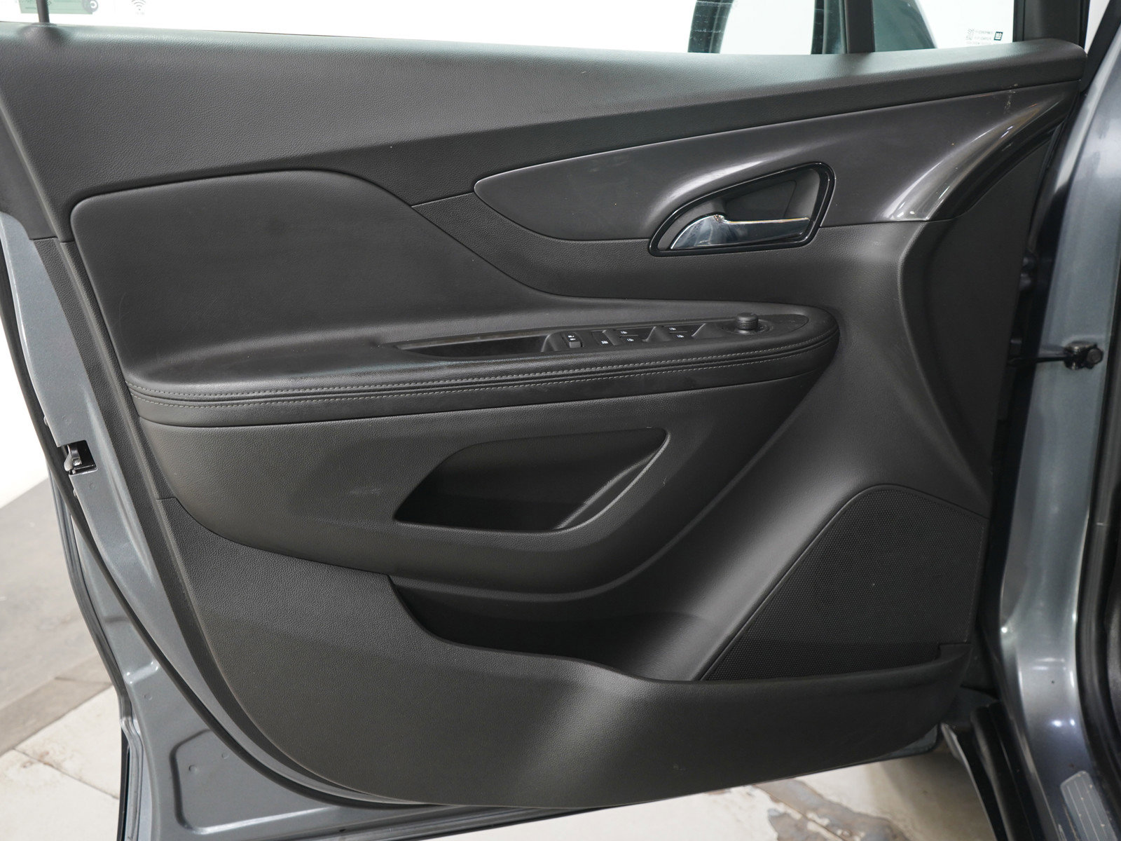 Used 2019 Buick Encore Preferred w/ Safety Package AWD/4WD image 20