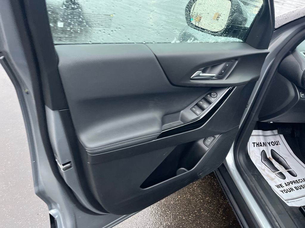 New 2026 Chevrolet Equinox LT image 17