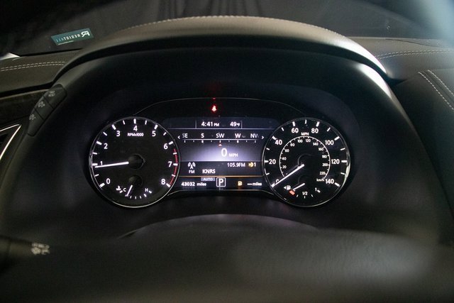 Used 2024 INFINITI QX80 Luxe image 31