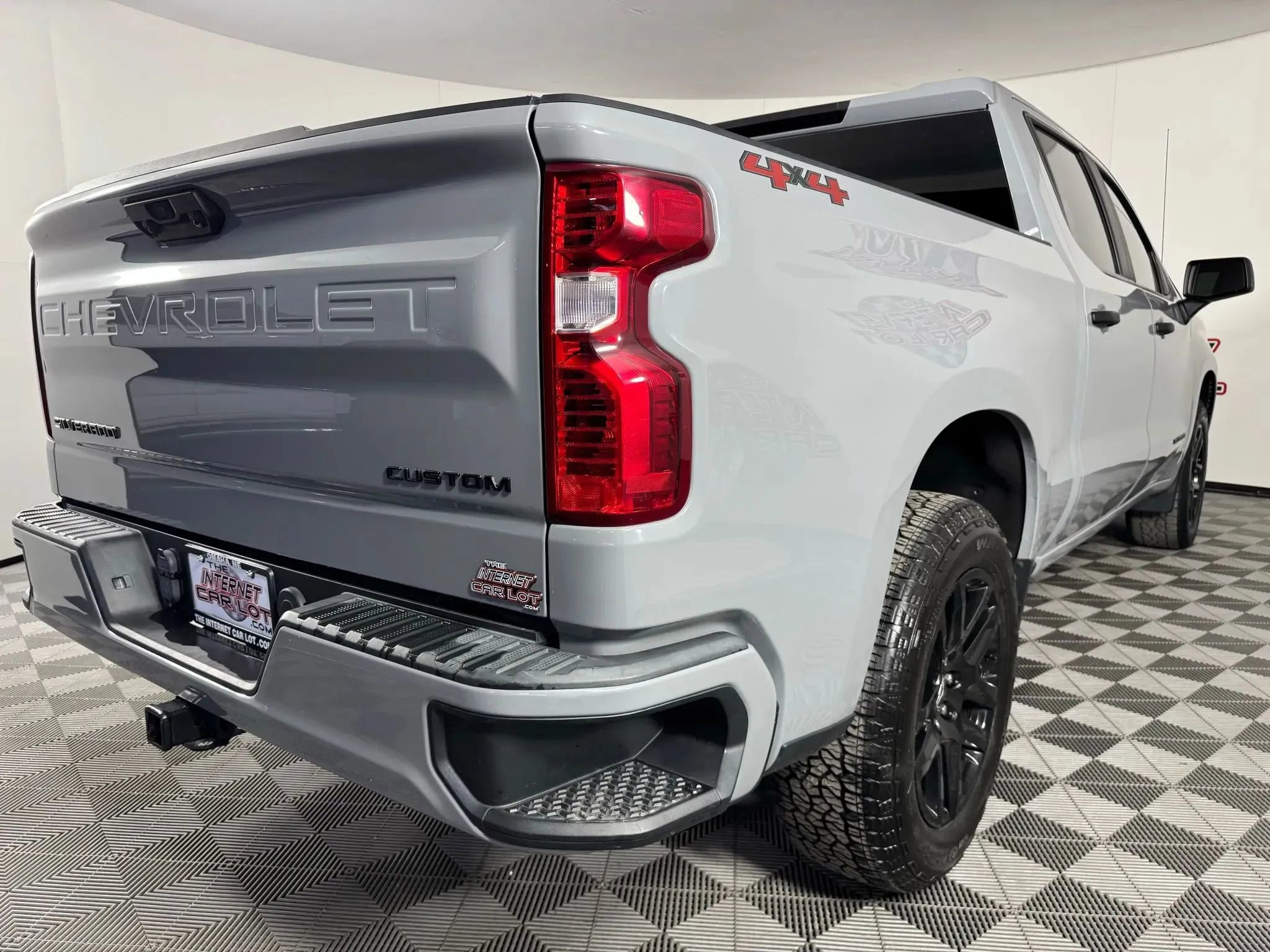 Used 2024 Chevrolet Silverado 1500 Custom w/ LPO, Dark Essentials Package image 28