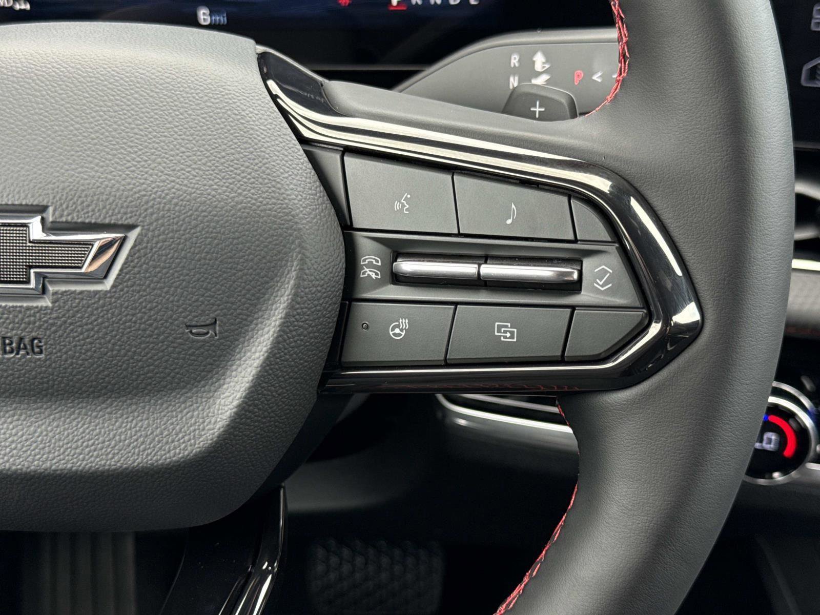 New 2026 Chevrolet Equinox RS w/ Convenience Package III image 5