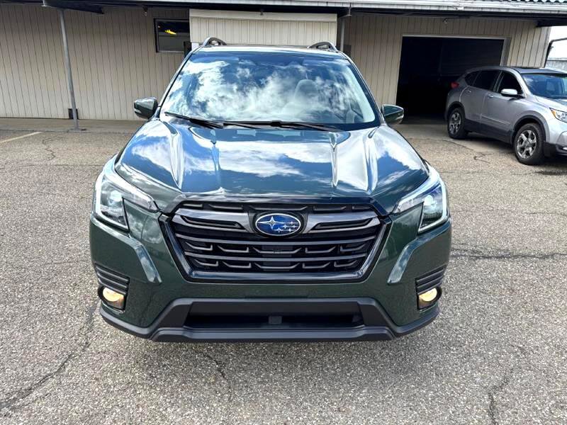 Used 2022 Subaru Forester Limited image 2