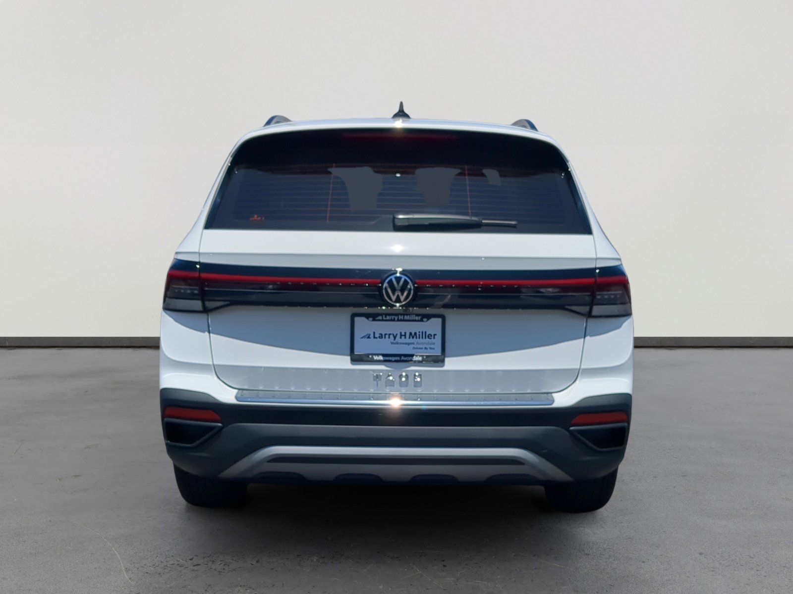New 2025 Volkswagen Taos S image 4