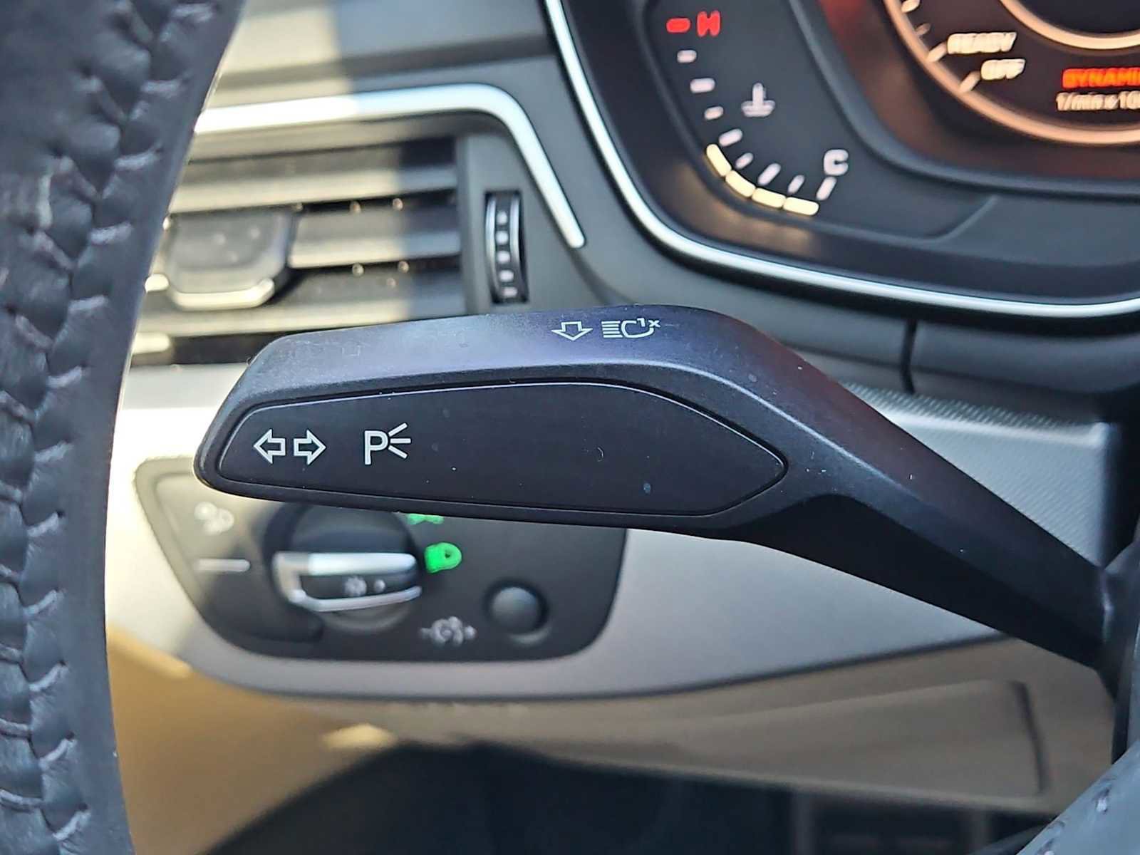 Used 2018 Audi A4 2.0T Ultra Premium image 27