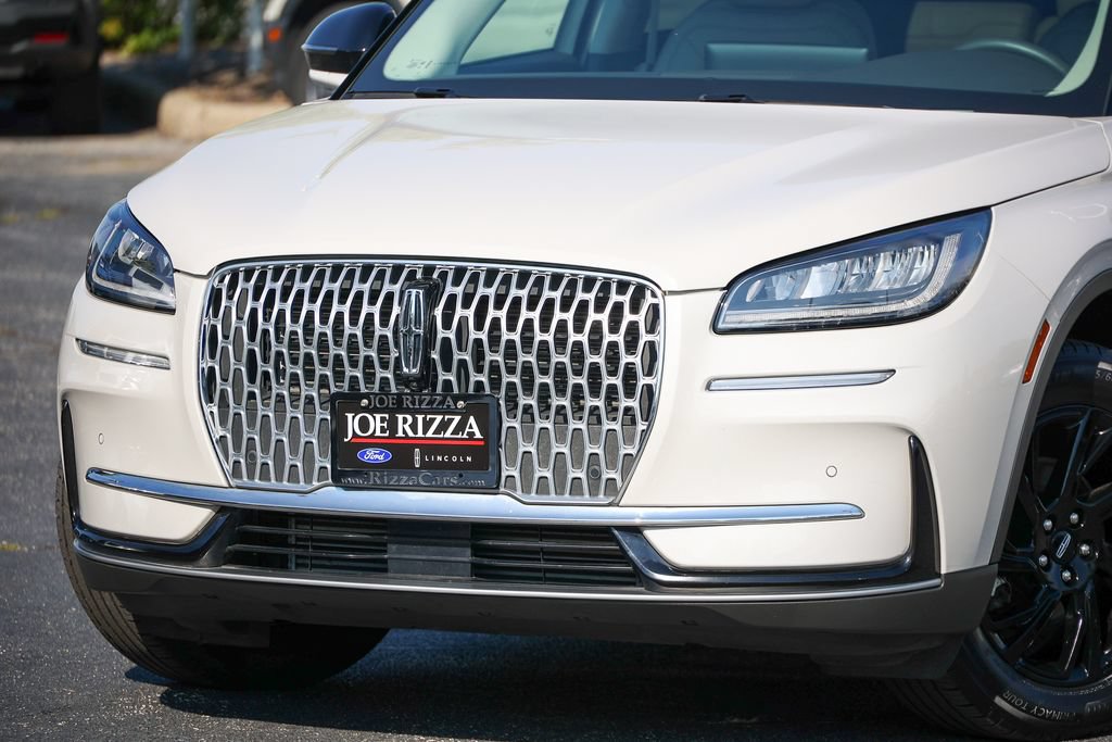 Used 2023 Lincoln Corsair AWD w/ Equipment Group 101A image 16