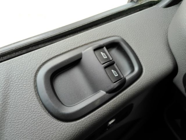 Used 2023 Ford Transit 350 XLT image 29