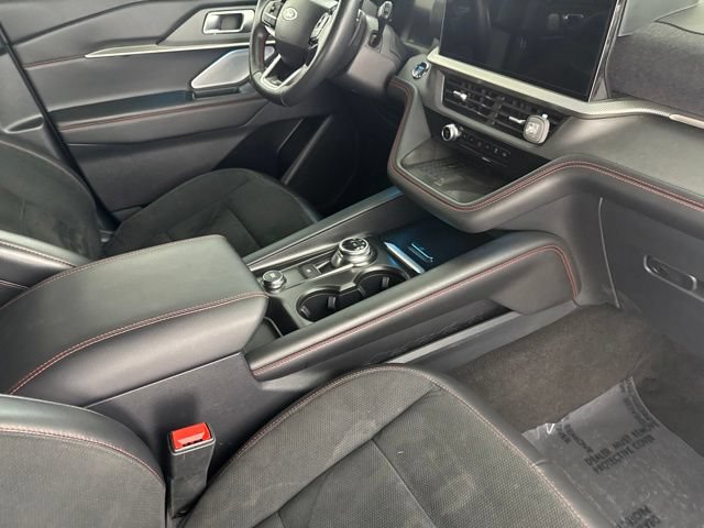 Used 2025 Ford Explorer ST AWD/4WD image 23