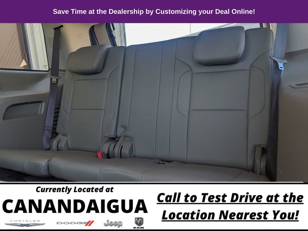 Used 2018 Chevrolet Tahoe LT w/ Luxury Package AWD/4WD image 14