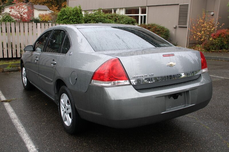 Used 2006 Chevrolet Impala LS FWD image 4