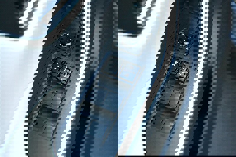 Used 2021 Toyota RAV4 XLE image 9