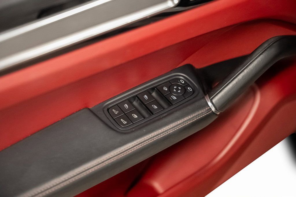 Used 2023 Porsche Cayenne Platinum Edition image 62