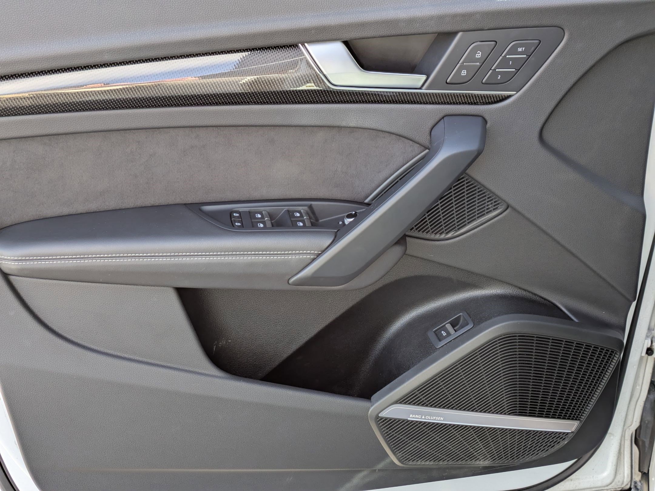 Used 2023 Audi SQ5 Prestige w/ Prestige Package AWD/4WD image 9