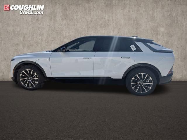 New 2026 Cadillac Lyriq Premium Sport w/ LPO, Floor Liner Package image 4