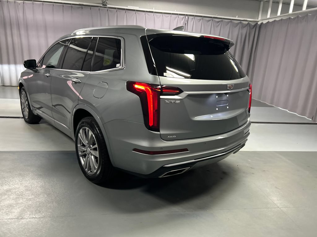 Used 2024 Cadillac XT6 Premium Luxury w/ Technology Package AWD/4WD image 5