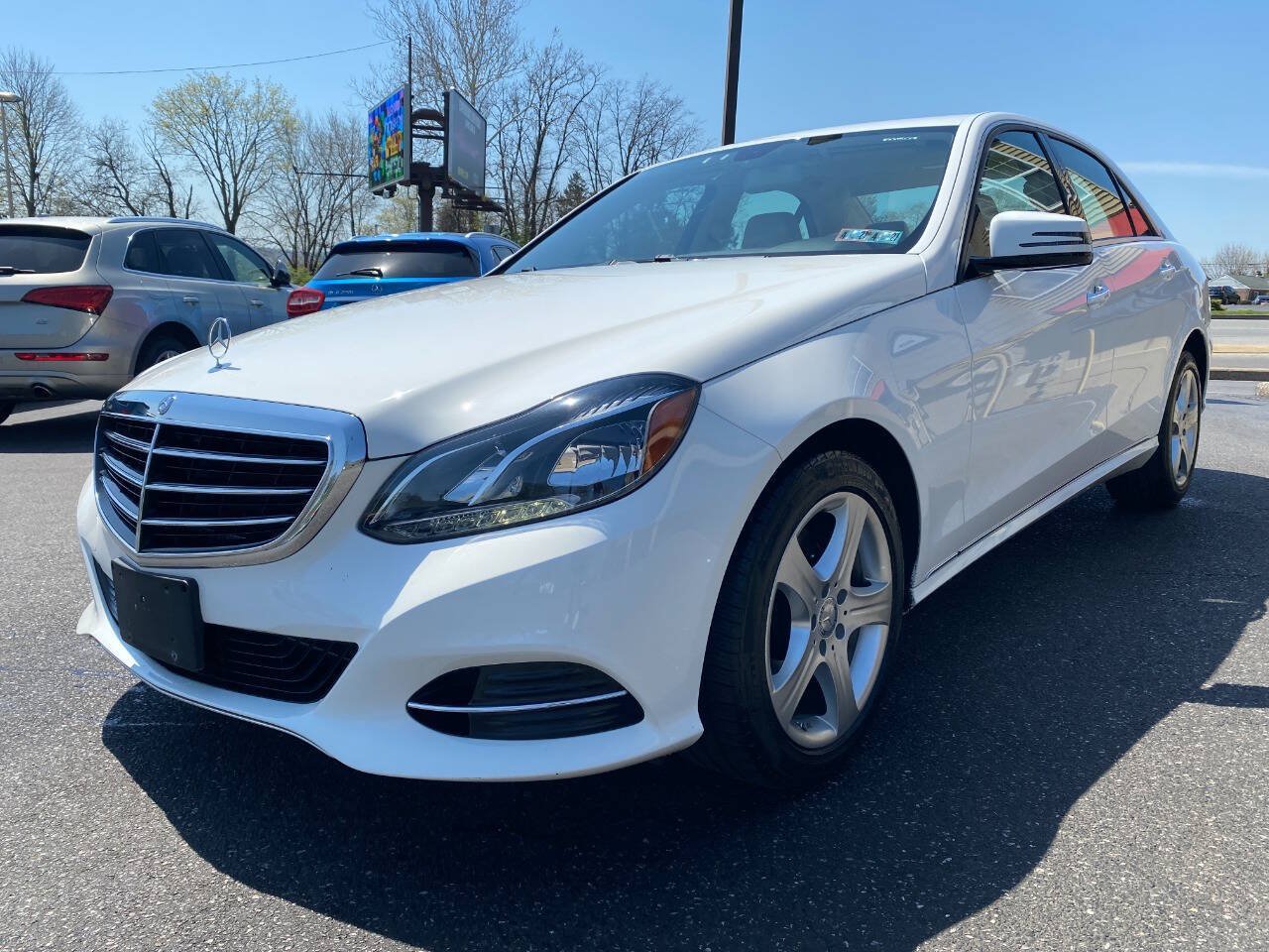 Used 2014 Mercedes-Benz E 350 4MATIC Sedan w/ Premium 1 Package image 7