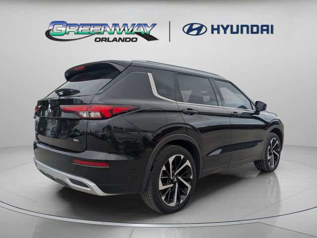 Used 2023 Mitsubishi Outlander SEL image 8