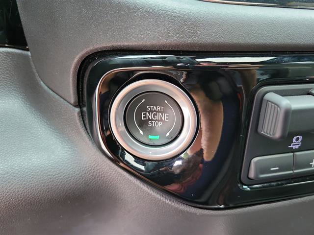 Used 2023 Chevrolet Silverado 1500 ZR2 w/ ZR2 Bison Edition image 19