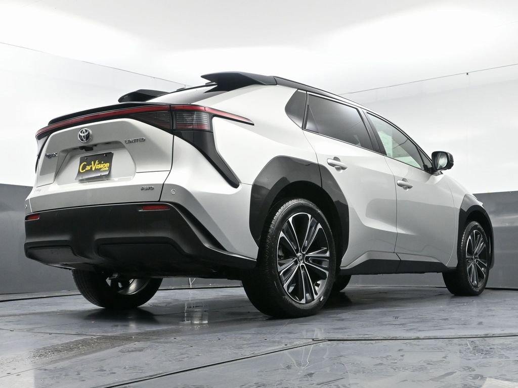 Used 2023 Toyota bZ4X Limited image 51