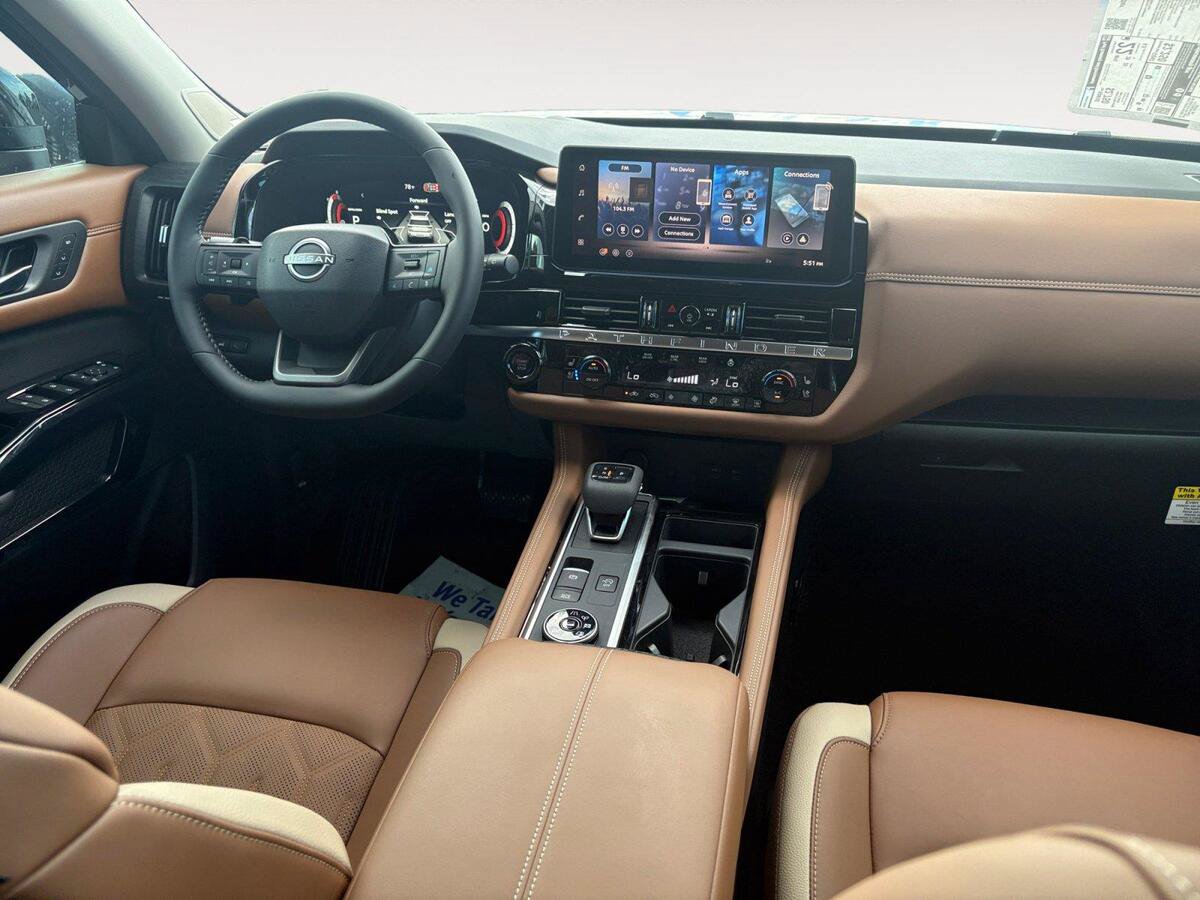 New 2026 Nissan Pathfinder Platinum AWD/4WD image 10