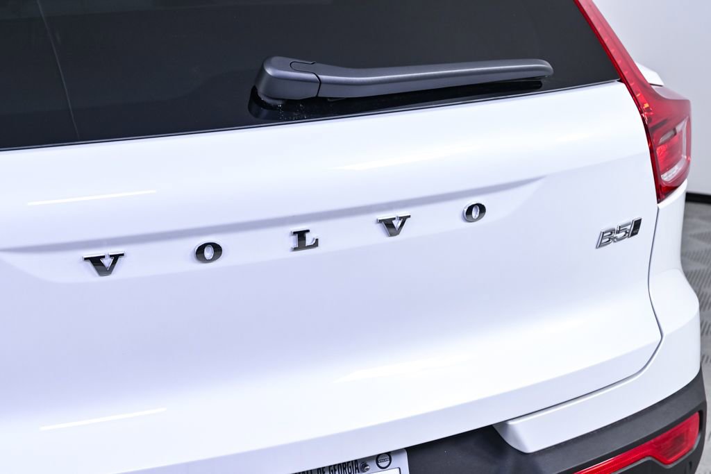 New 2026 Volvo XC40 B5 Plus w/ Protection Package Premier image 35