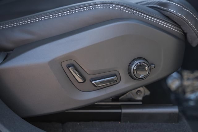 New 2027 Volvo XC60 B5 Ultra AWD/4WD image 36
