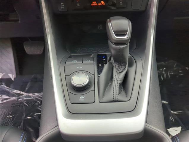 Used 2025 Toyota RAV4 XSE image 12