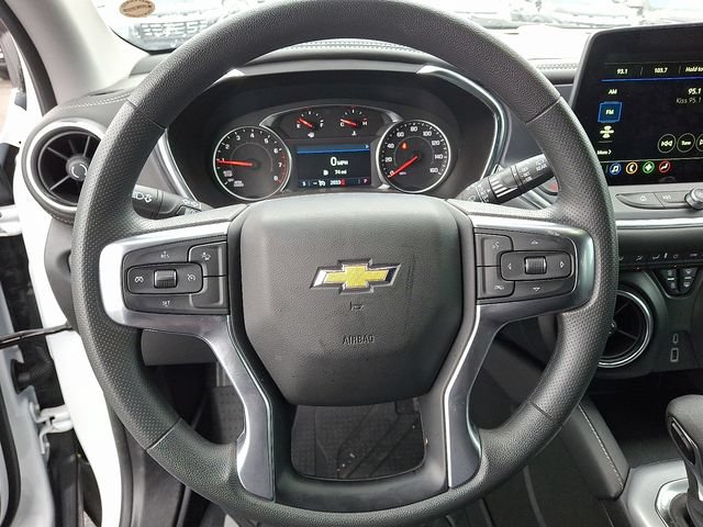 New 2024 Chevrolet Blazer LT w/ Driver Confidence Package FWD image 9