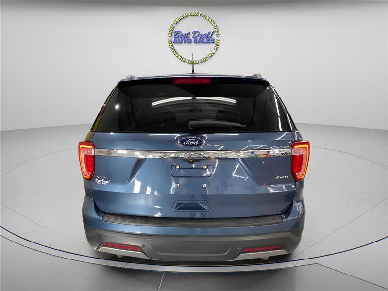 Used 2019 Ford Explorer XLT w/ Equipment Group 202A AWD/4WD image 4