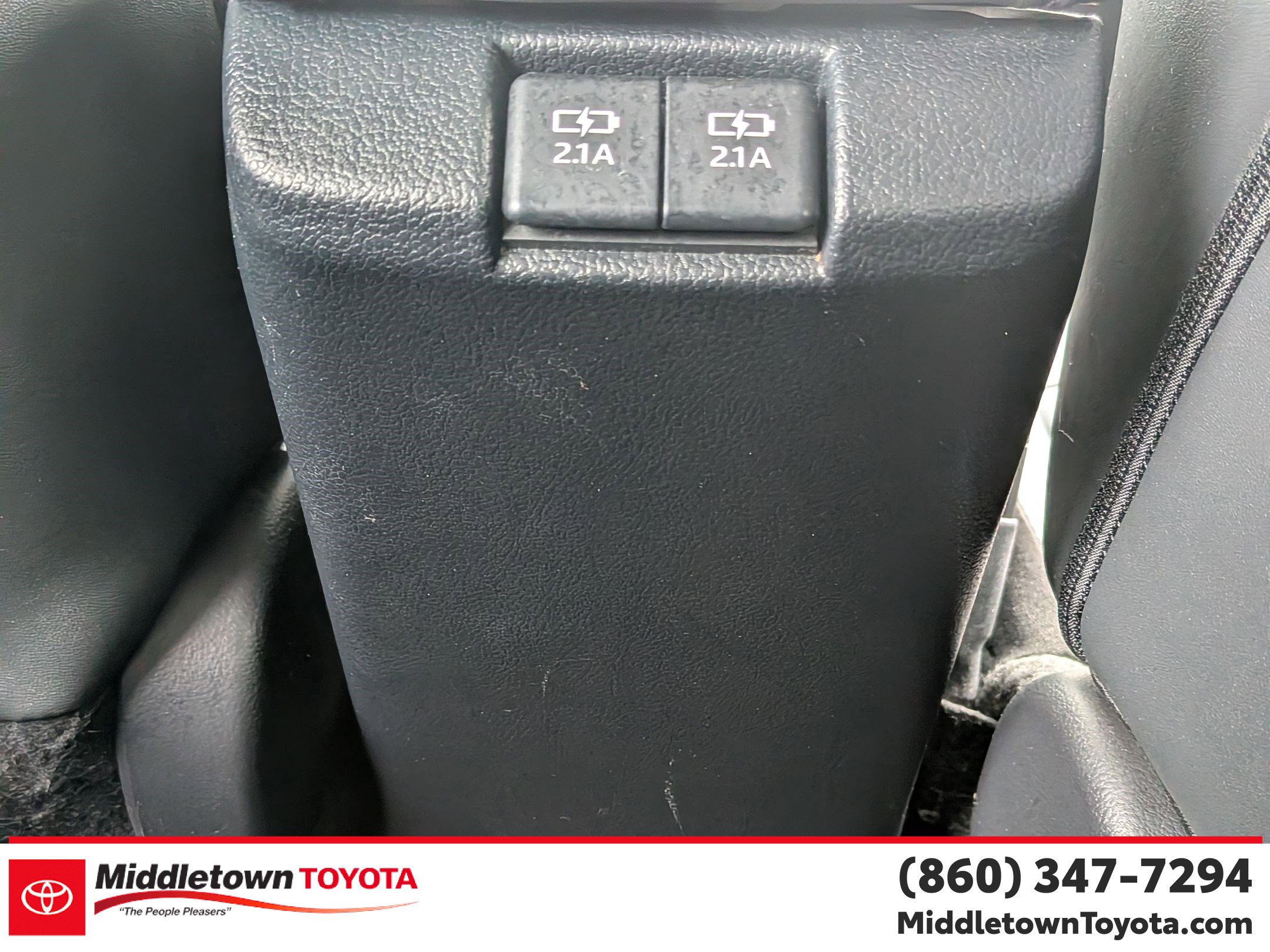 Certified 2020 Toyota Prius Prime Limited FWD image 30
