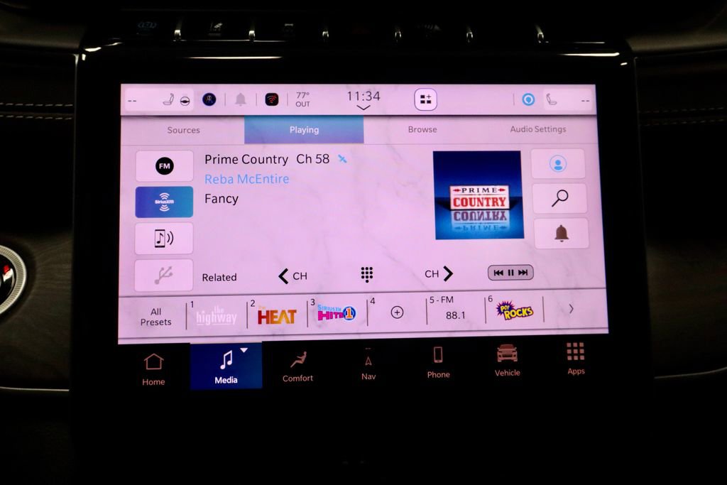 Used 2025 Jeep Grand Cherokee Limited 4xe image 3