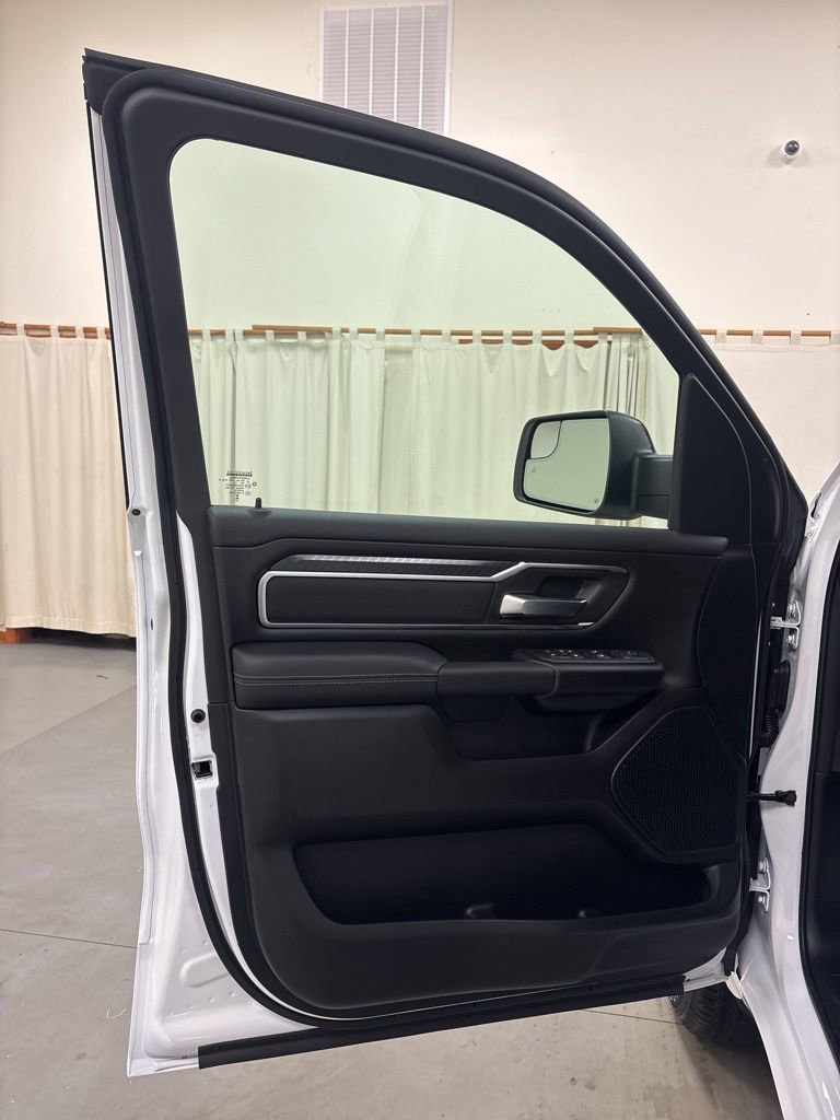 New 2026 RAM 1500 Big Horn w/ Night Edition image 18