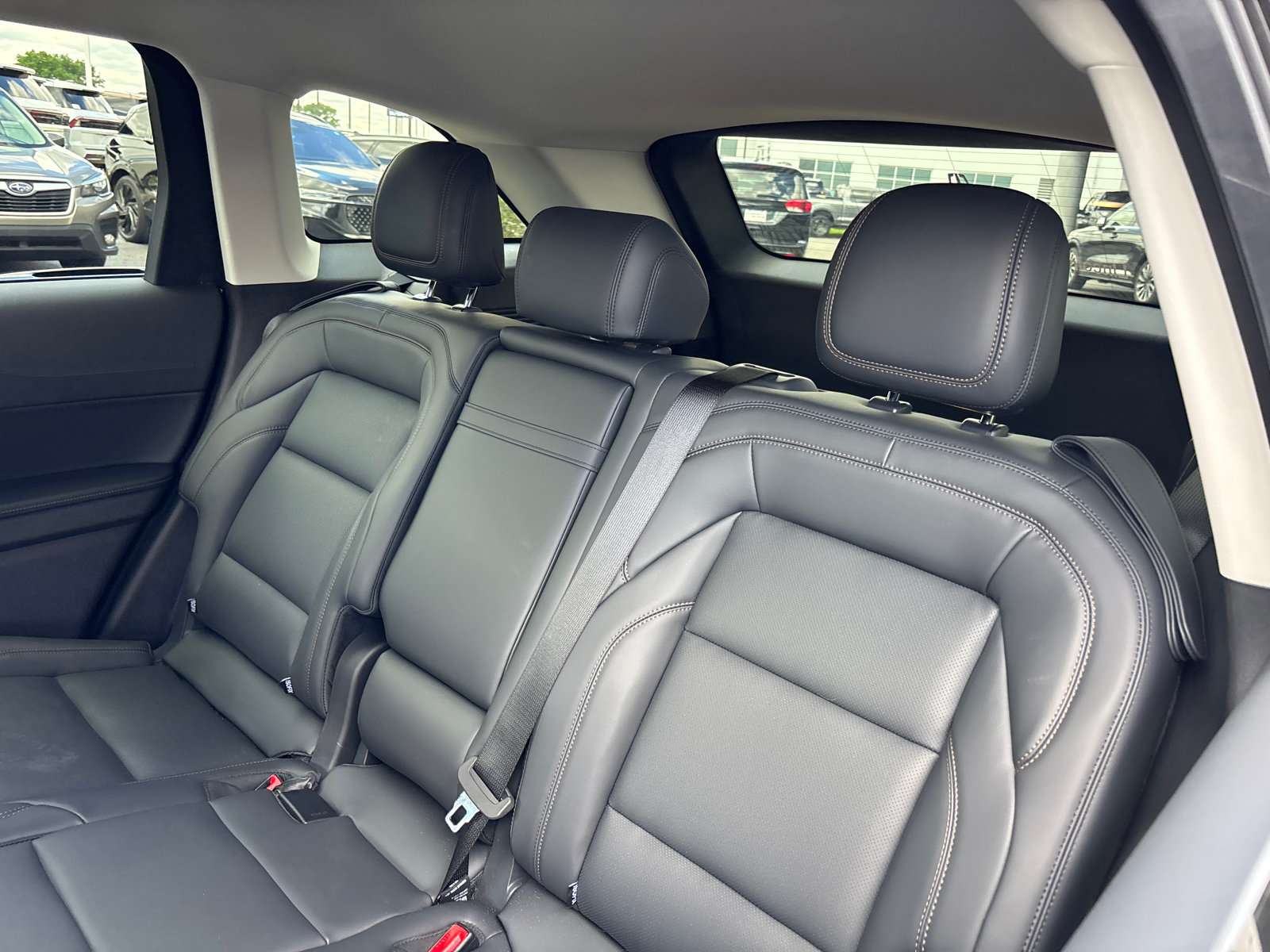New 2026 Lincoln Nautilus Premier w/ Jet Appearance Package AWD/4WD image 26
