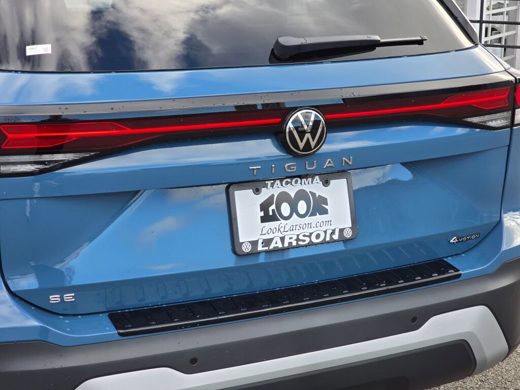 New 2026 Volkswagen Tiguan SE image 13