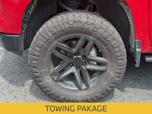 Used 2024 Chevrolet Silverado 1500 LT Trail Boss w/ Convenience Package II AWD/4WD image 12