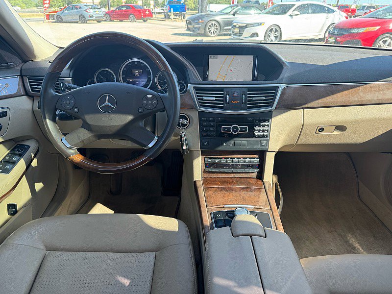 Used 2013 Mercedes-Benz E 350 BlueTEC Sedan w/ Premium 1 Pkg image 10