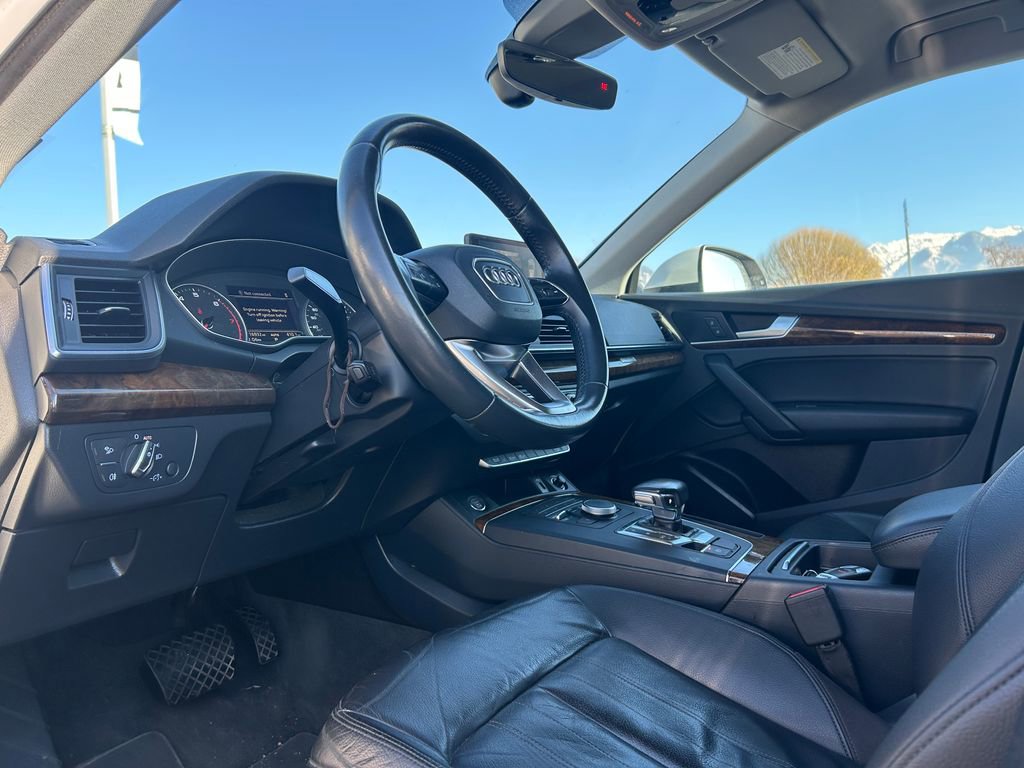 Used 2018 Audi Q5 2.0T Premium image 25