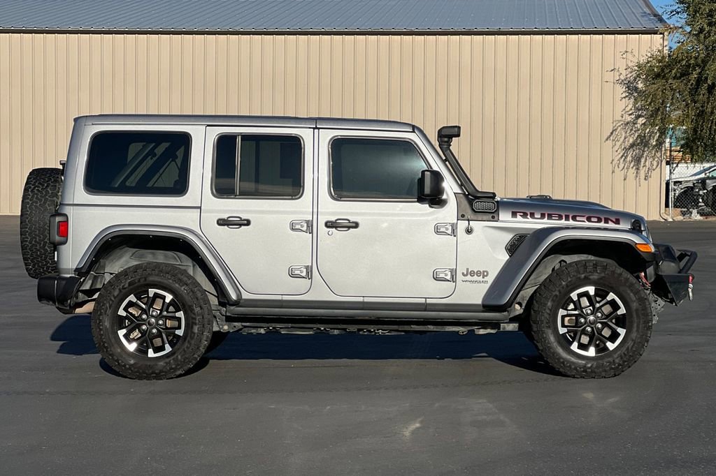 Used 2021 Jeep Wrangler Unlimited Rubicon image 3