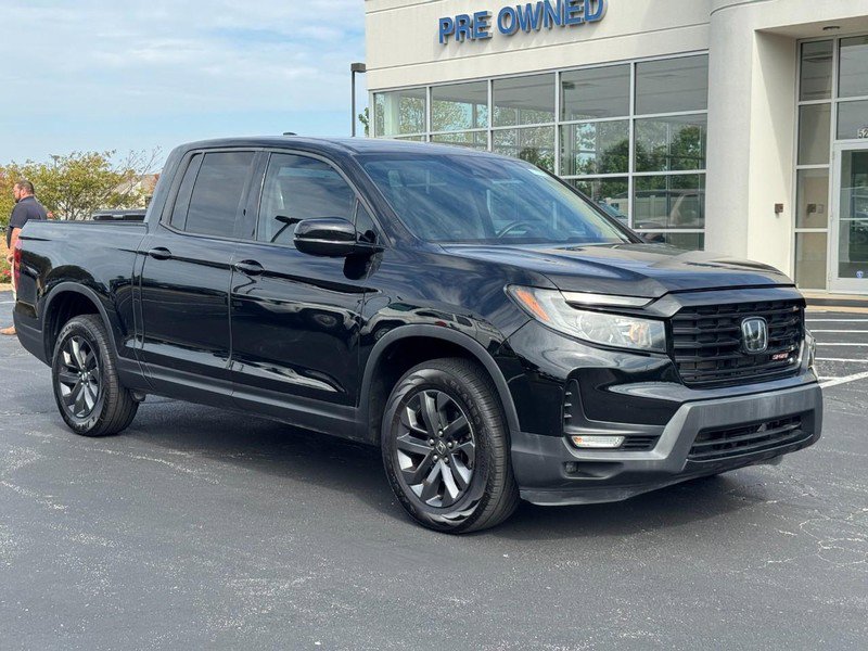 Used 2021 Honda Ridgeline Sport image 2